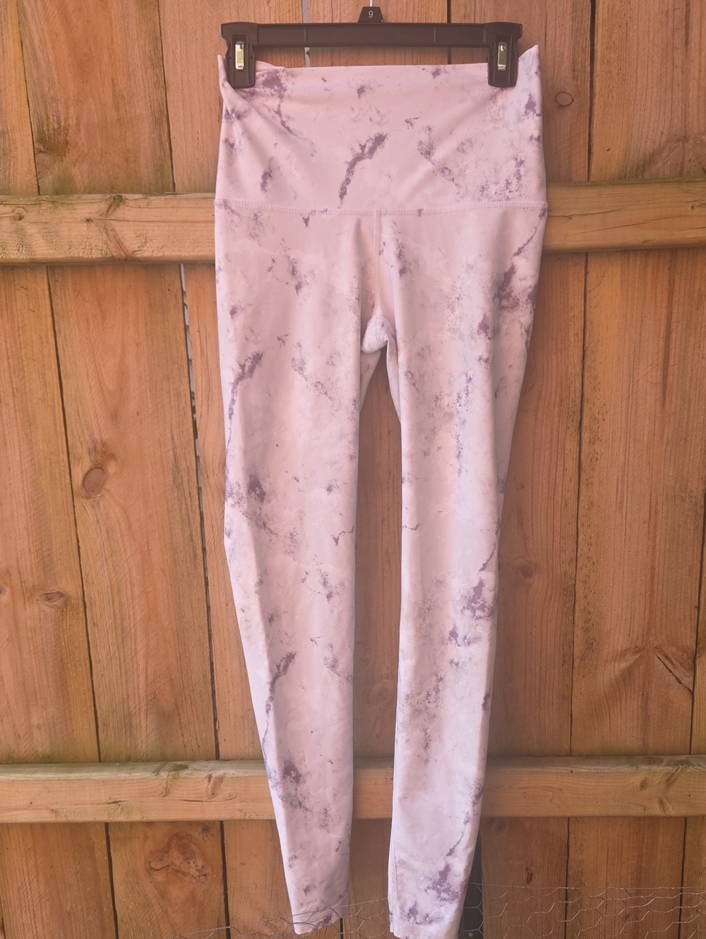 High-Waist Marble Print Leggings